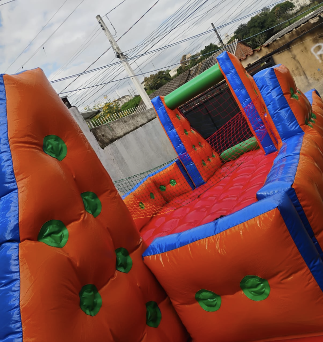 Futebol de Sabão 4 x 8 m